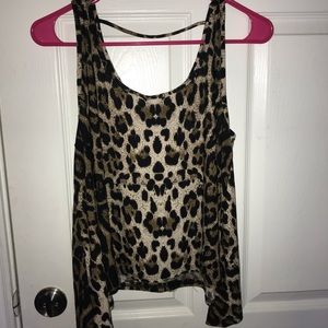 ✨ Summer Leopard 🐾 Print Crop Top 😍